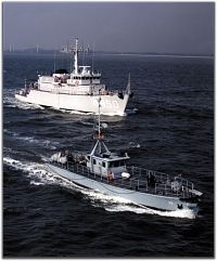 Deutsche Drohne SEEHUND mit niederl&auml;ndischer F&uuml;hrungsplattform w&auml;hrend der Erprobung in den Niederlanden. (Foto: K&ouml;niglich Niederl&auml;ndische Marine)